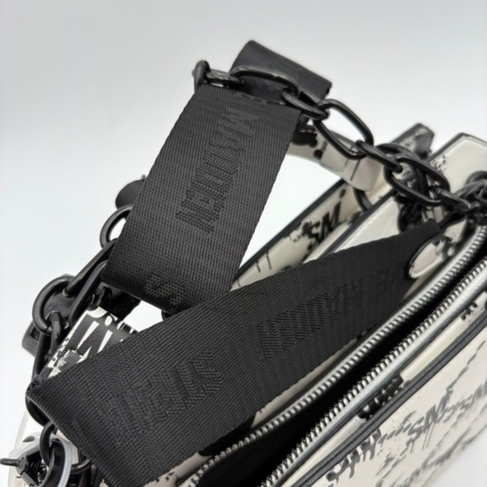 Steve Madden Bevelyn Satchel Halloween White & Black Bleeding Hearts Ear… - Picture 5 of 10